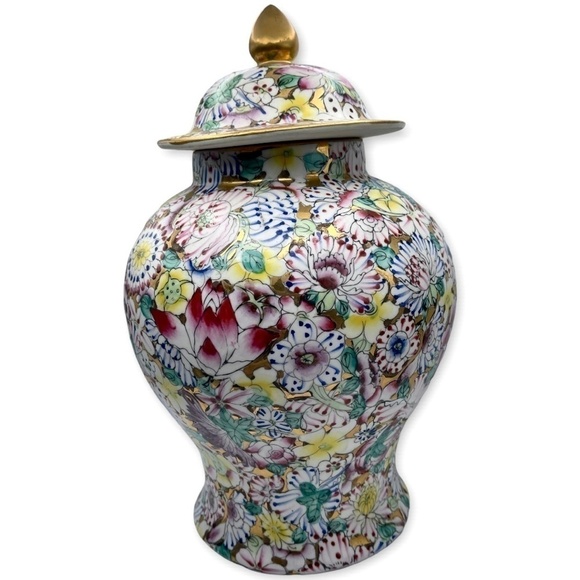 Vintage Millefleurs Japanese PorcelainWare Temple Jar Made in Hong Kong - Picture 4 of 11